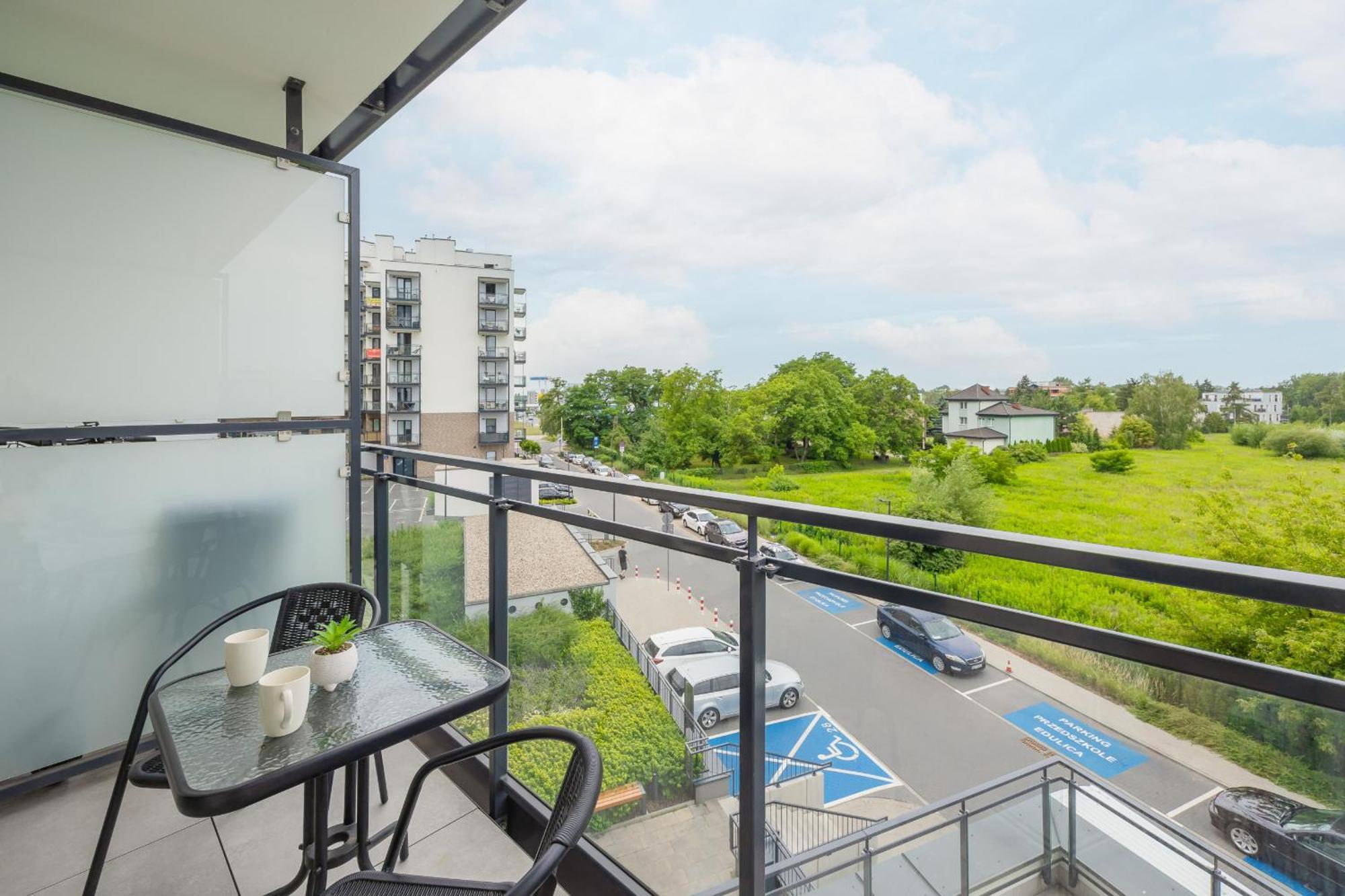 Apartament Modern Studio With Balcony By Rent Like Warszawa